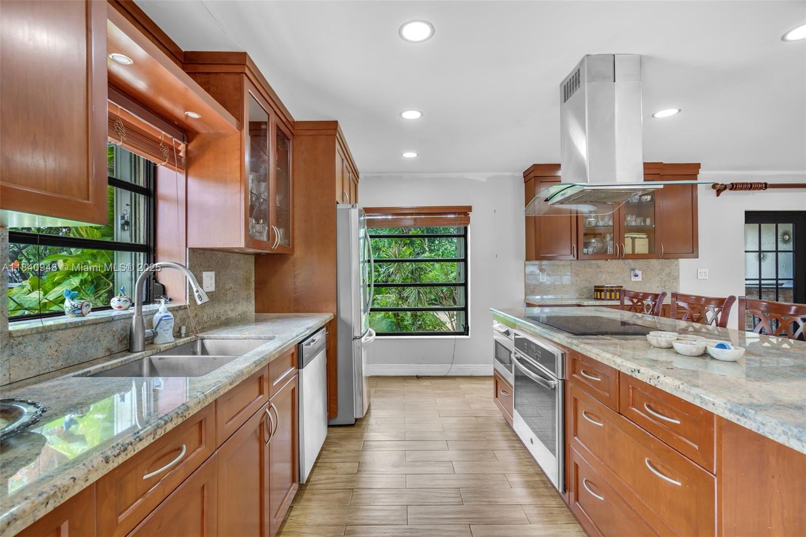 Property photo # 8