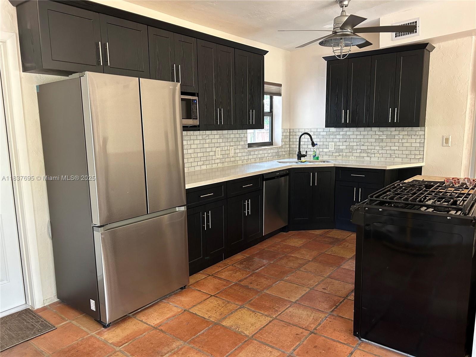 Property photo # 5
