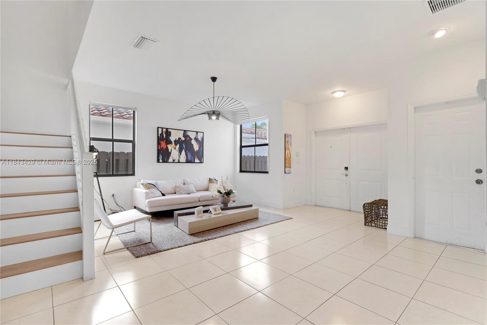 Property photo # 9