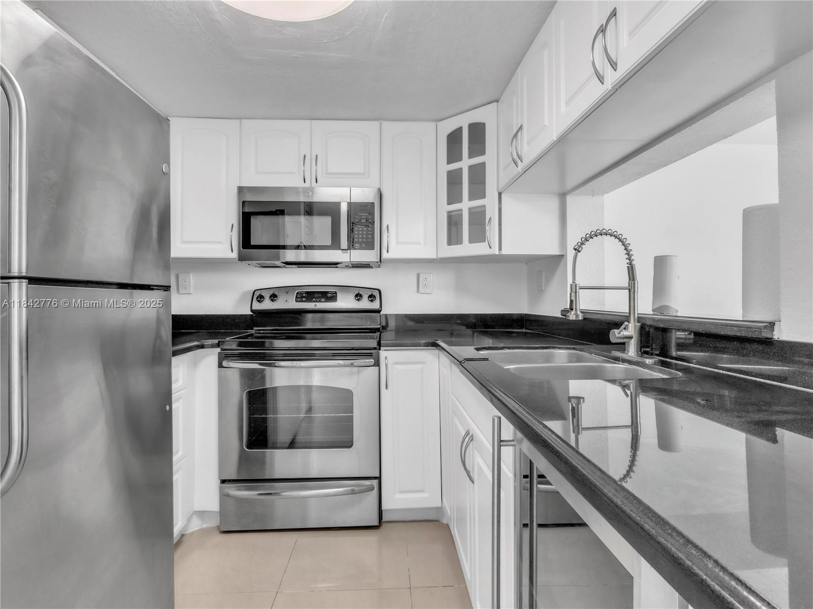 Property photo # 0