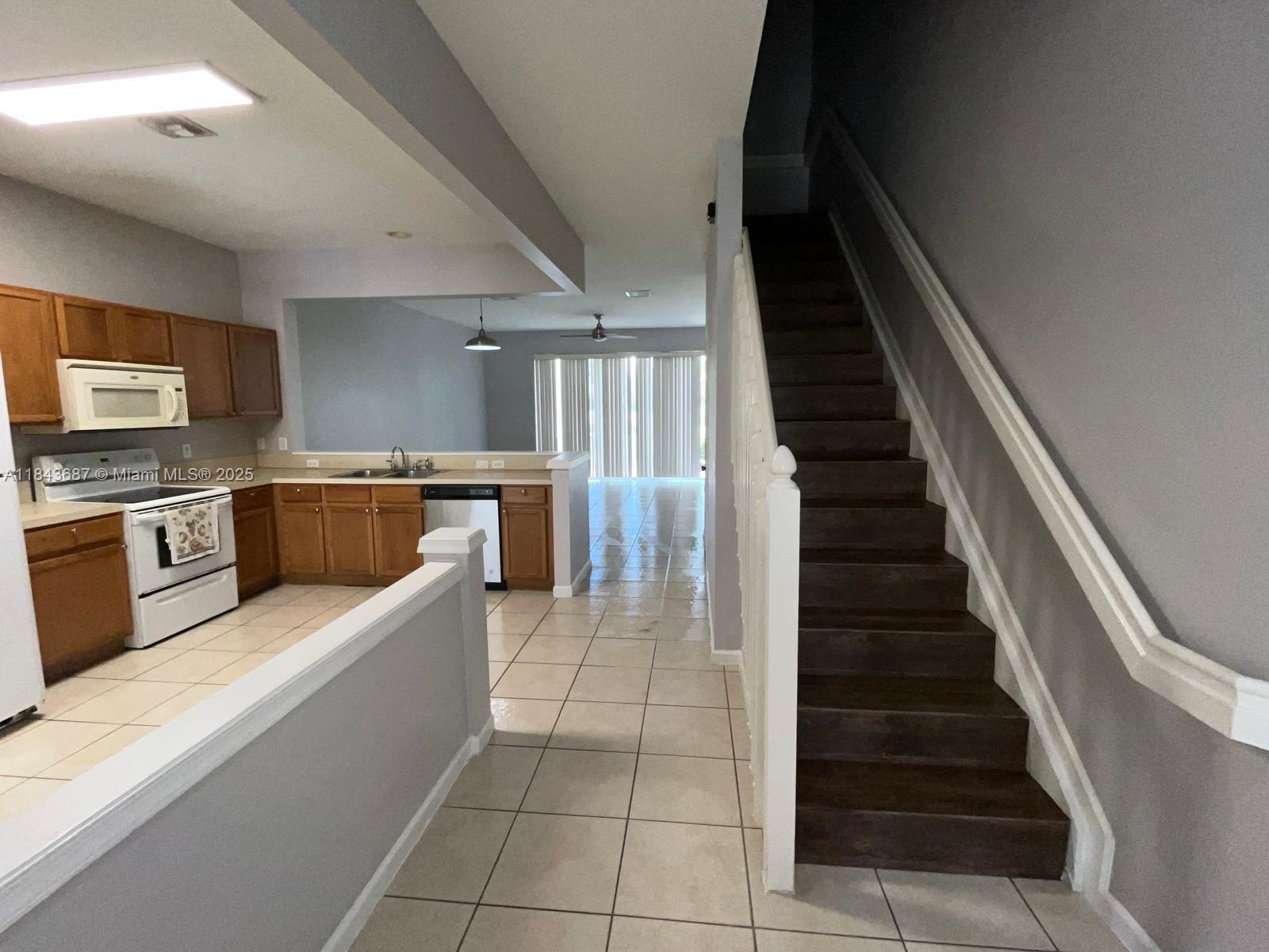 Property photo # 7