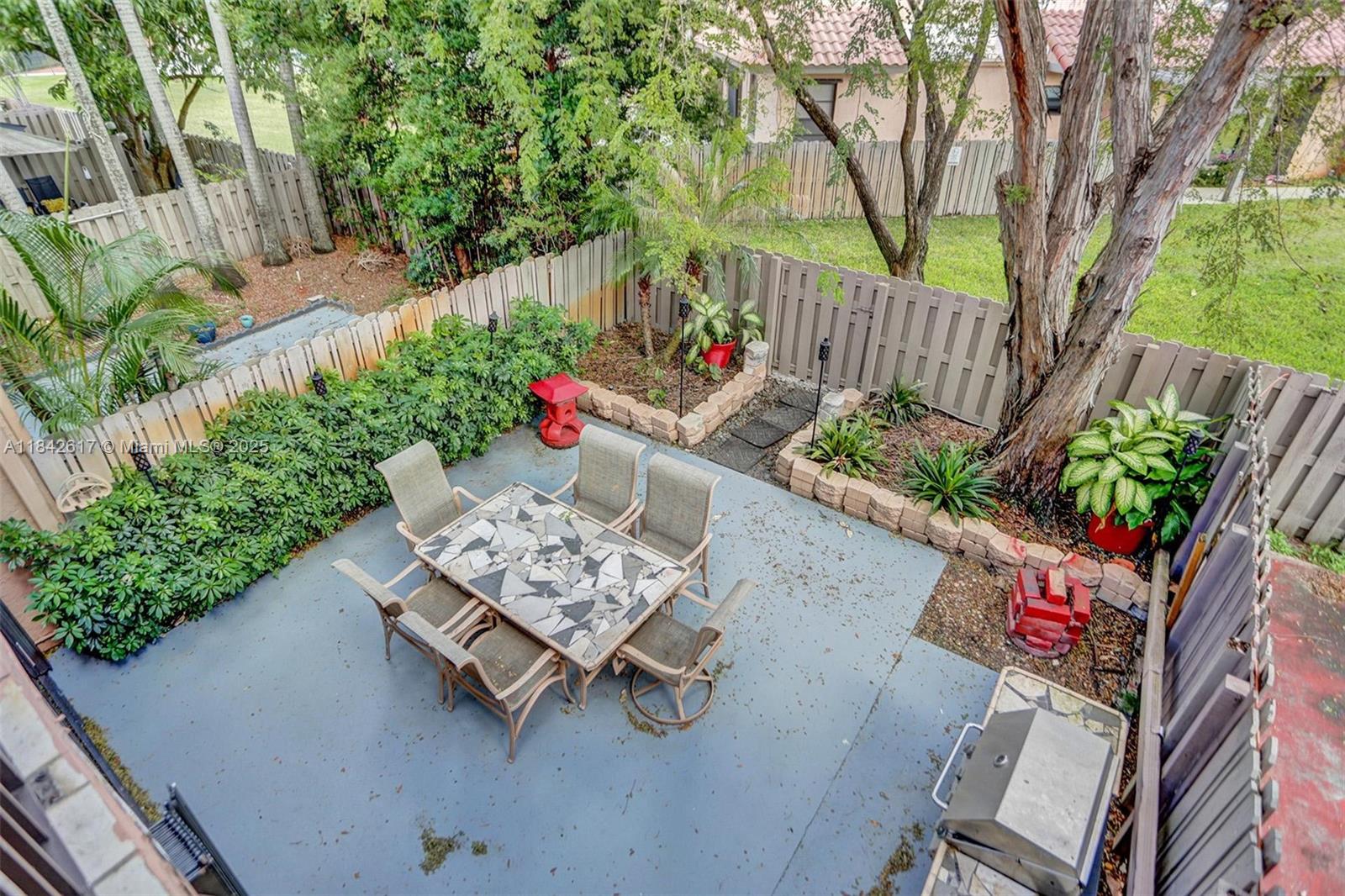 Property photo # 4