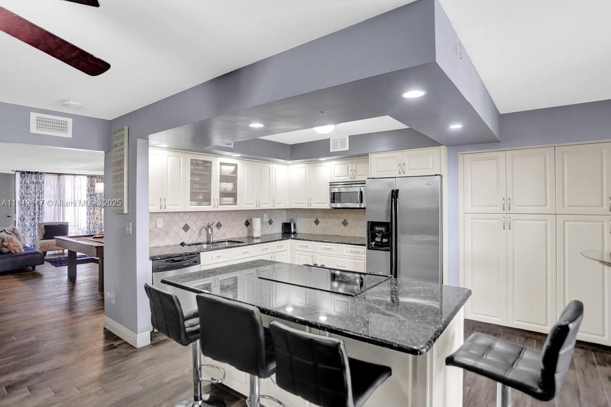 Property photo # 2