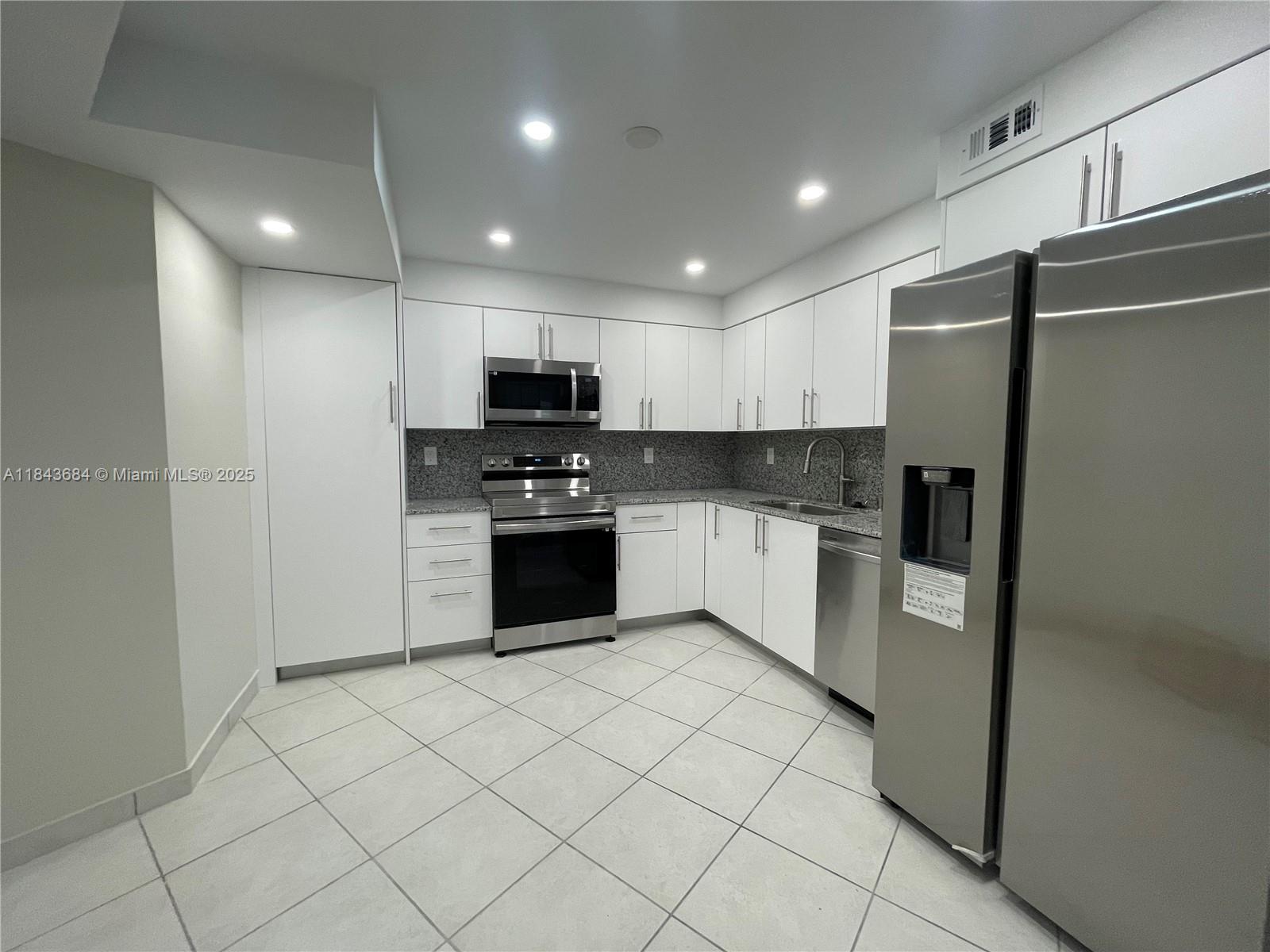 Property photo # 5