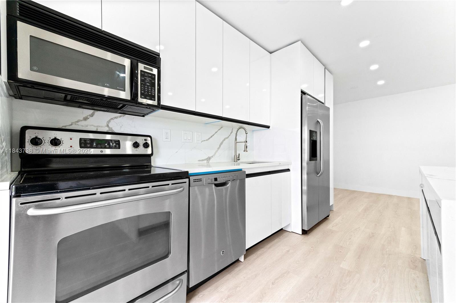 Property photo # 2