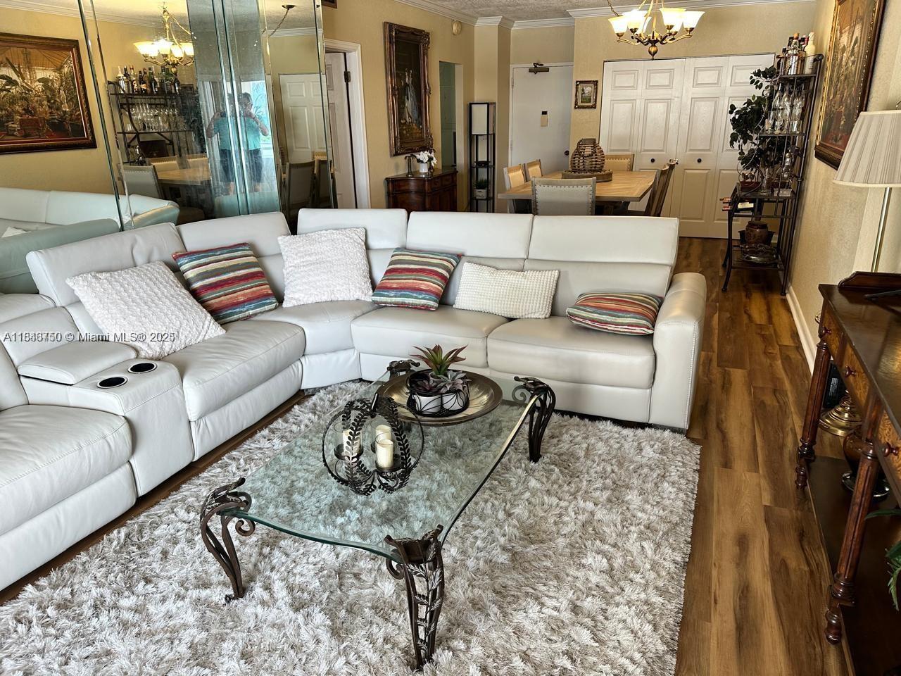 Property photo # 6