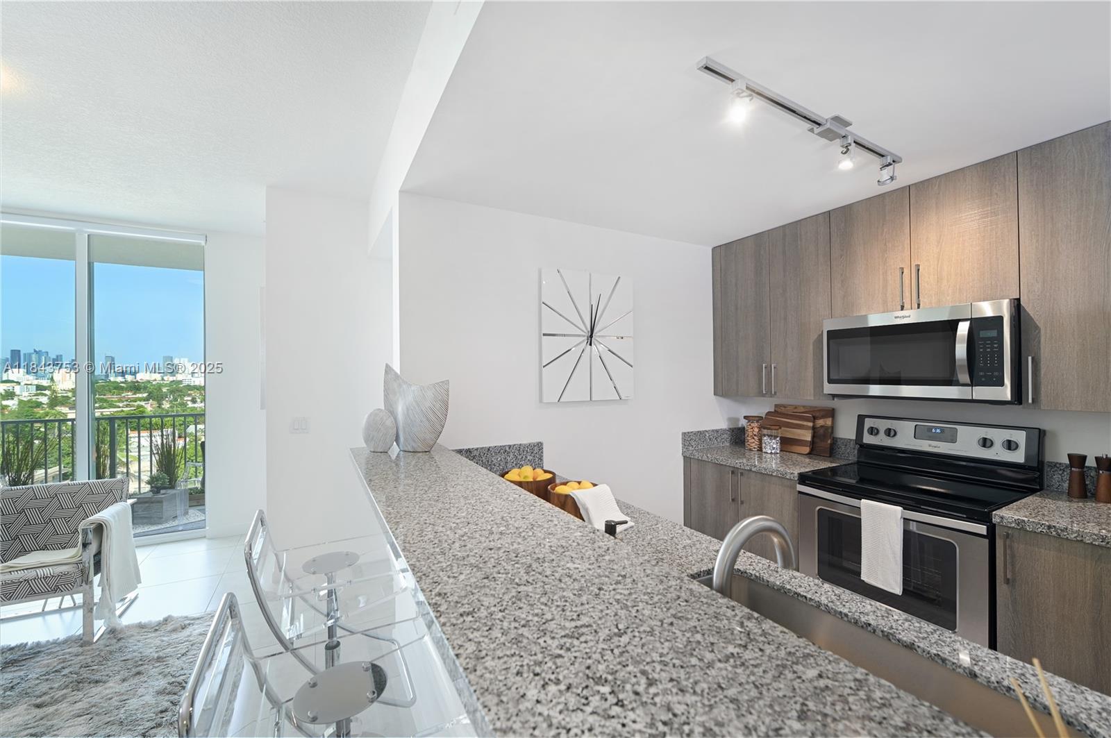 Property photo # 7