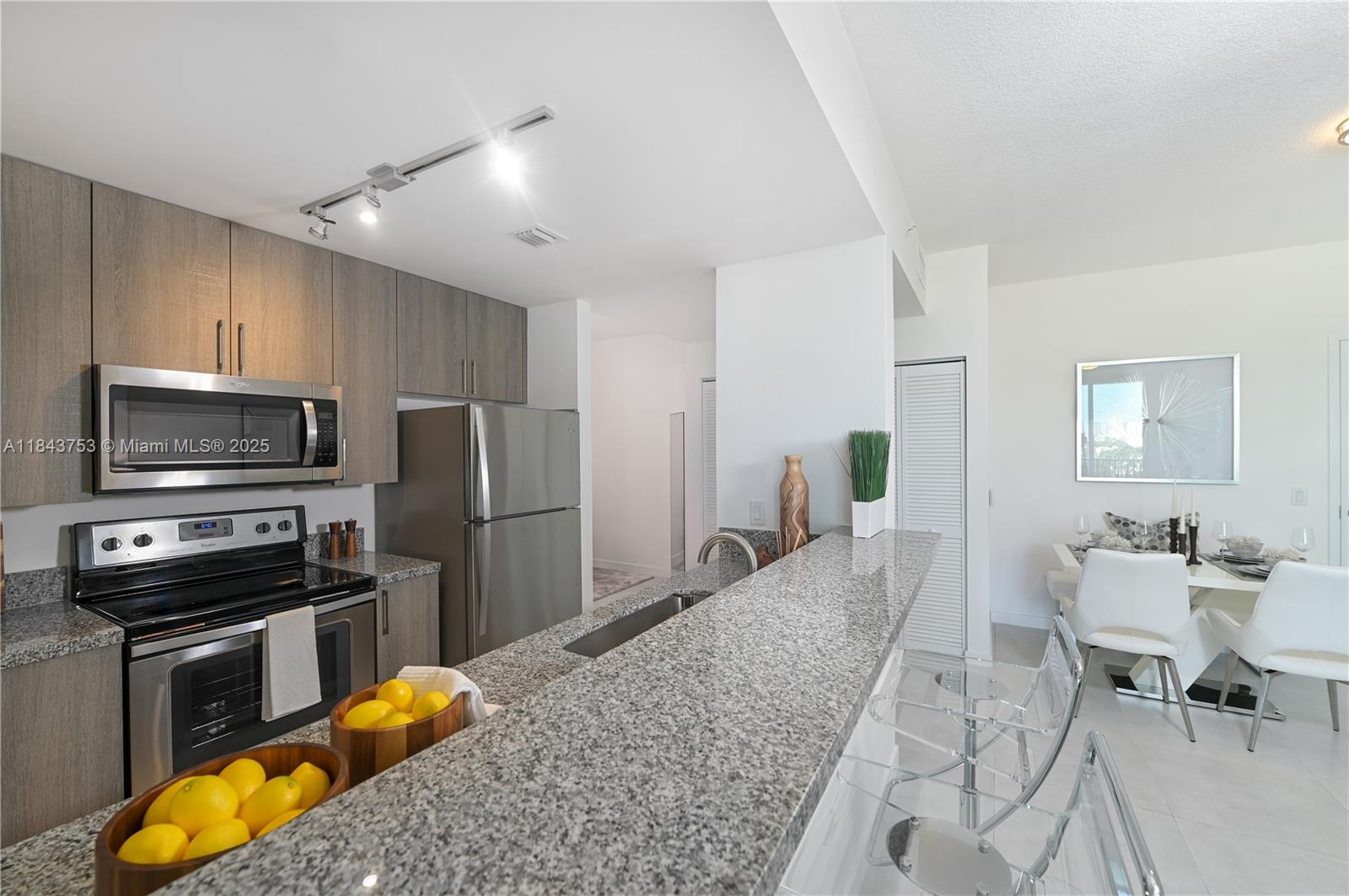 Property photo # 4