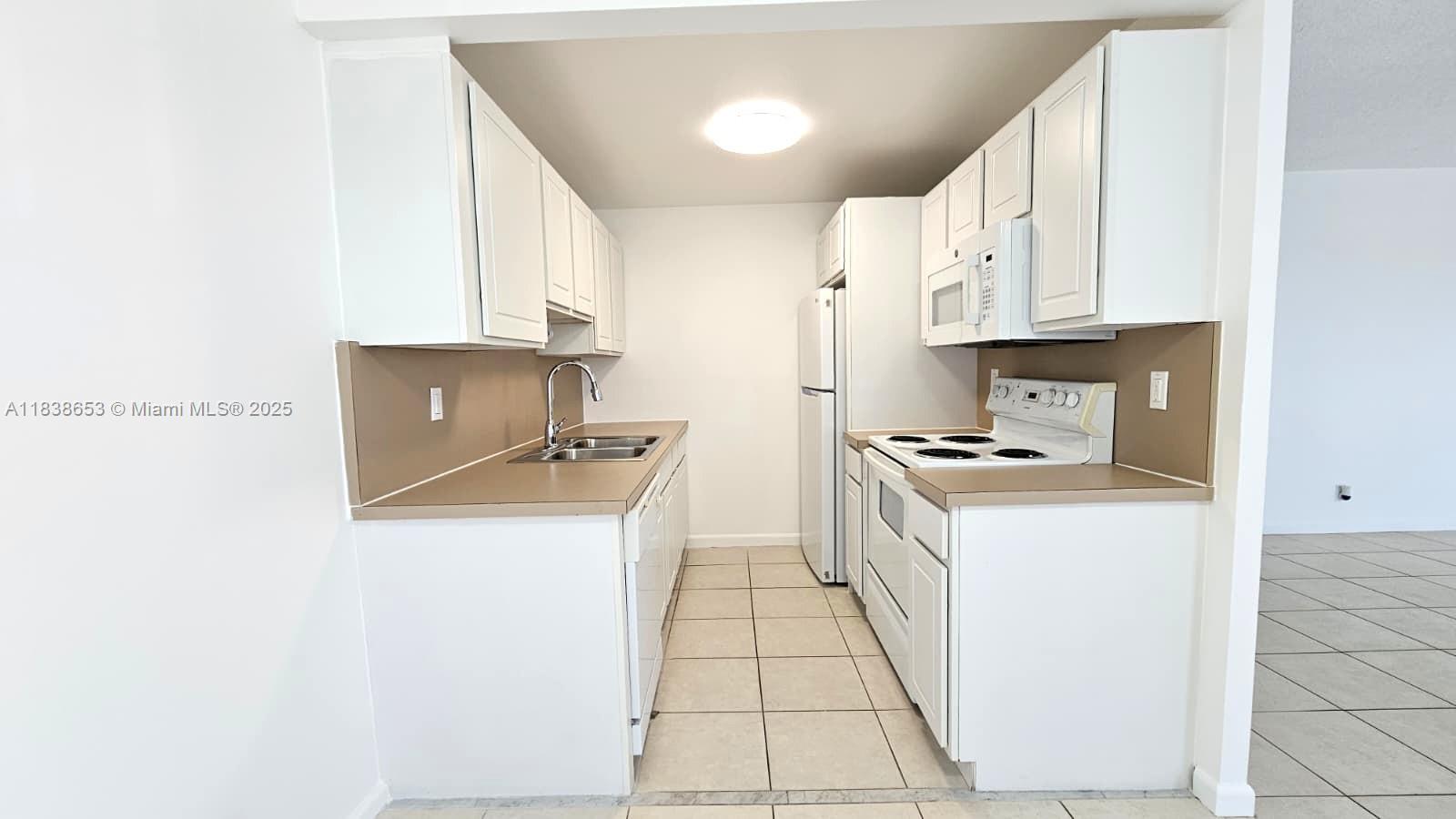 Property photo # 6