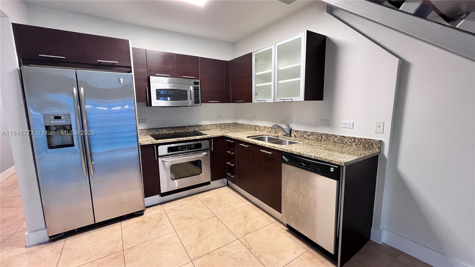 Property photo # 2