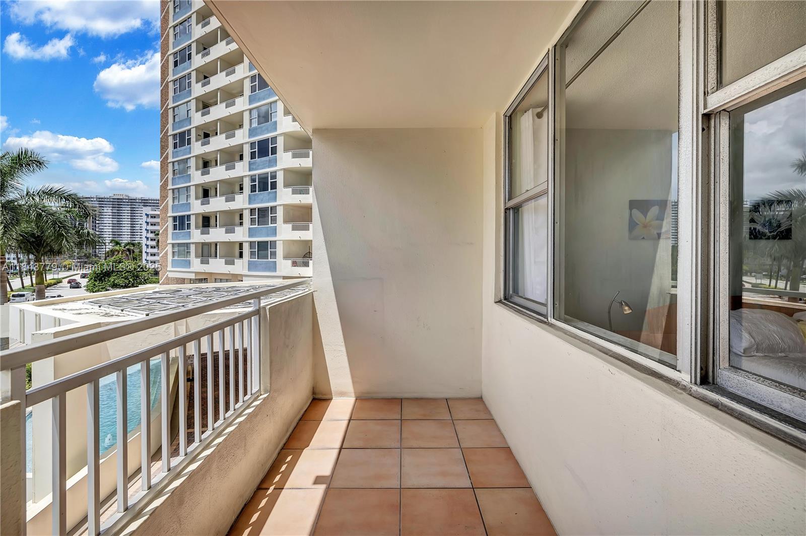 Property photo # 9