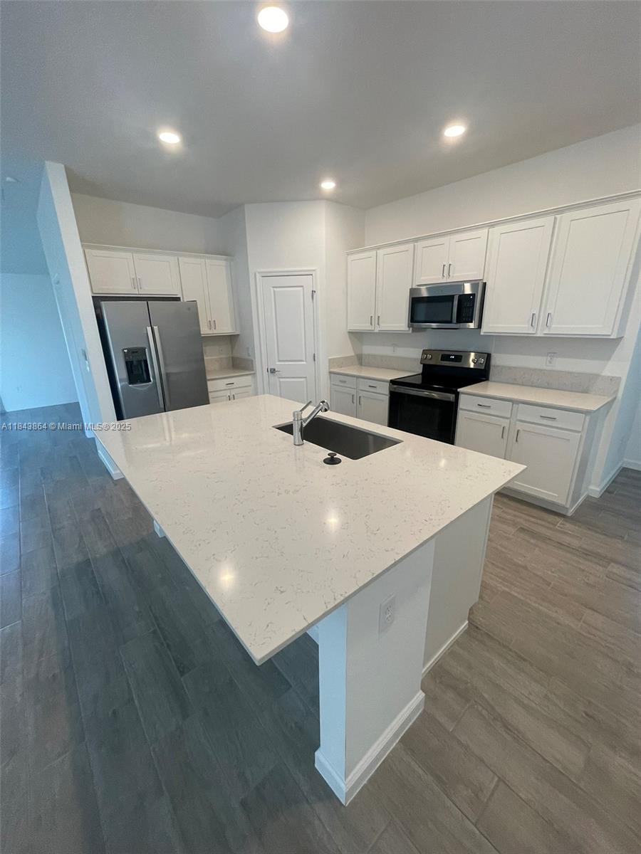 Property photo # 2