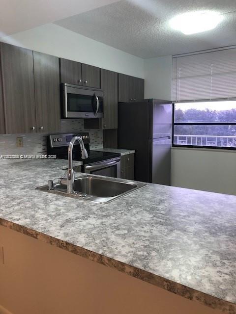 Property photo # 9