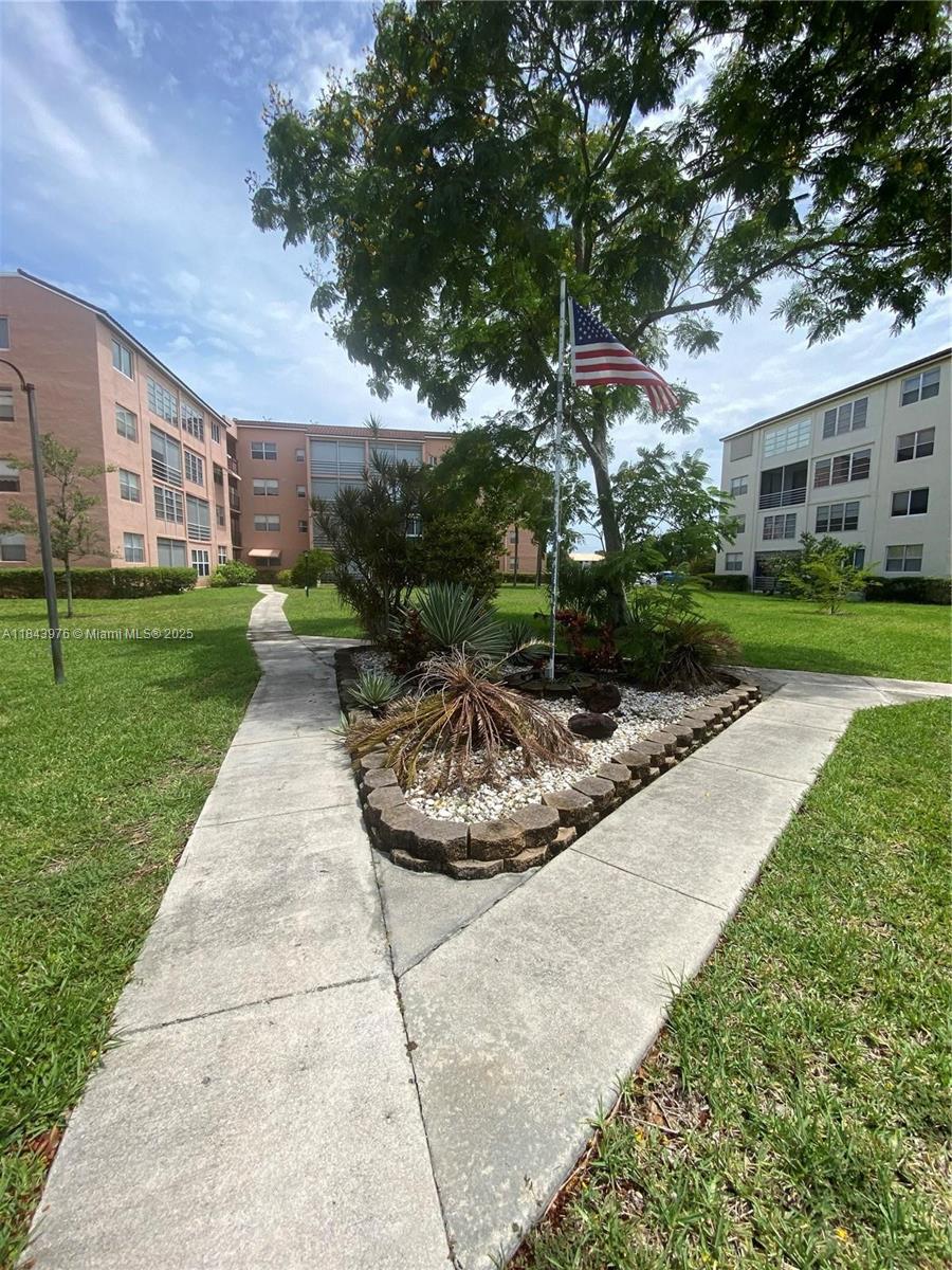 Property photo # 6