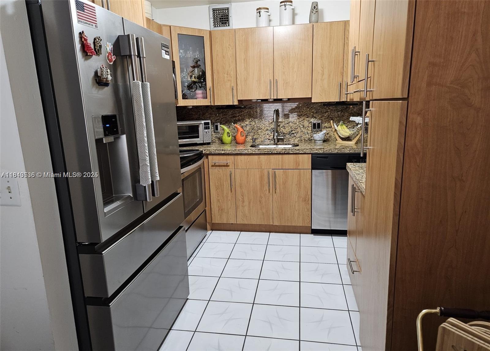 Property photo # 8