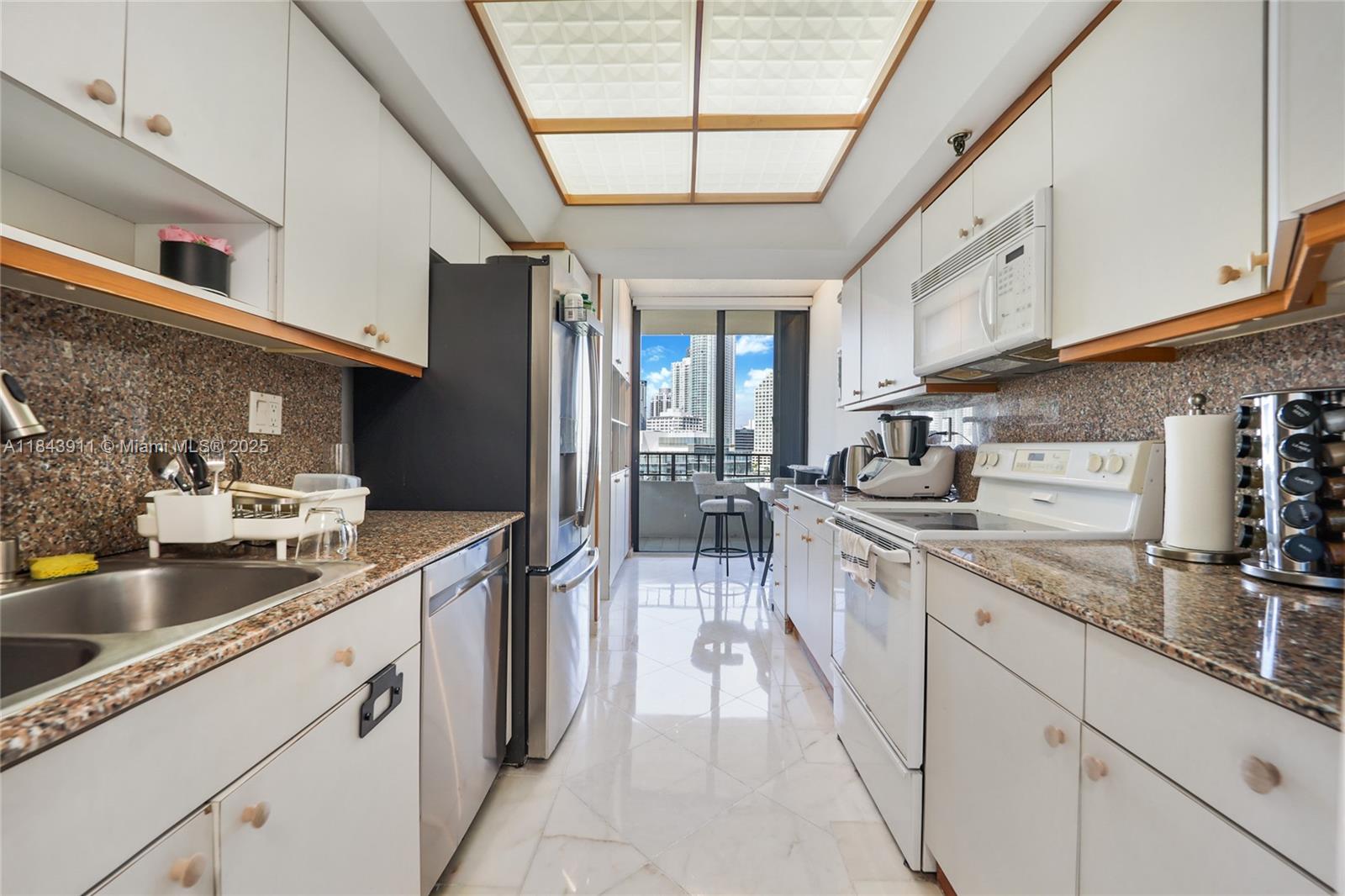Property photo # 9