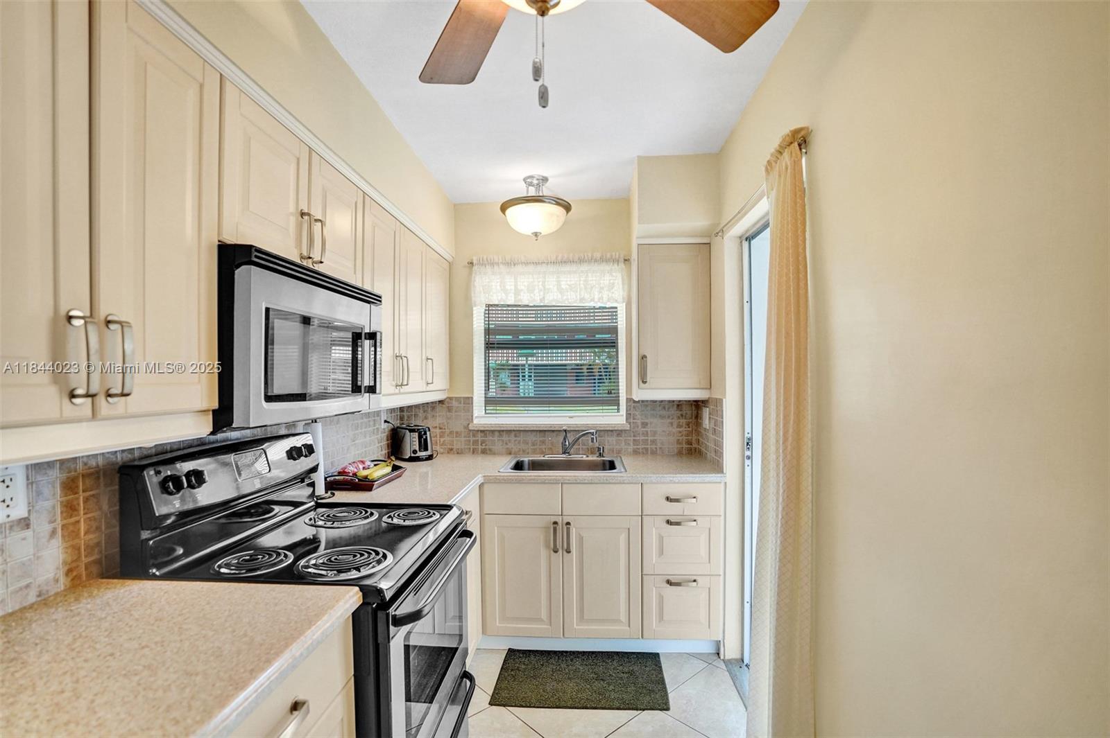 Property photo # 2