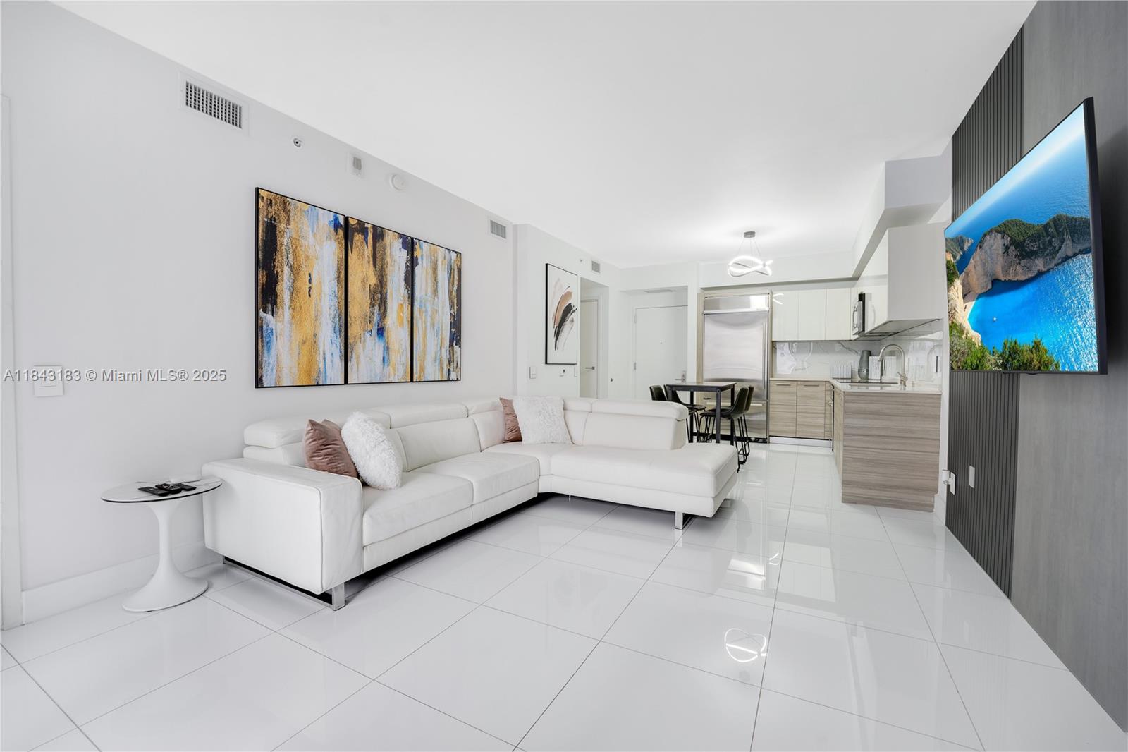 Property photo # 6