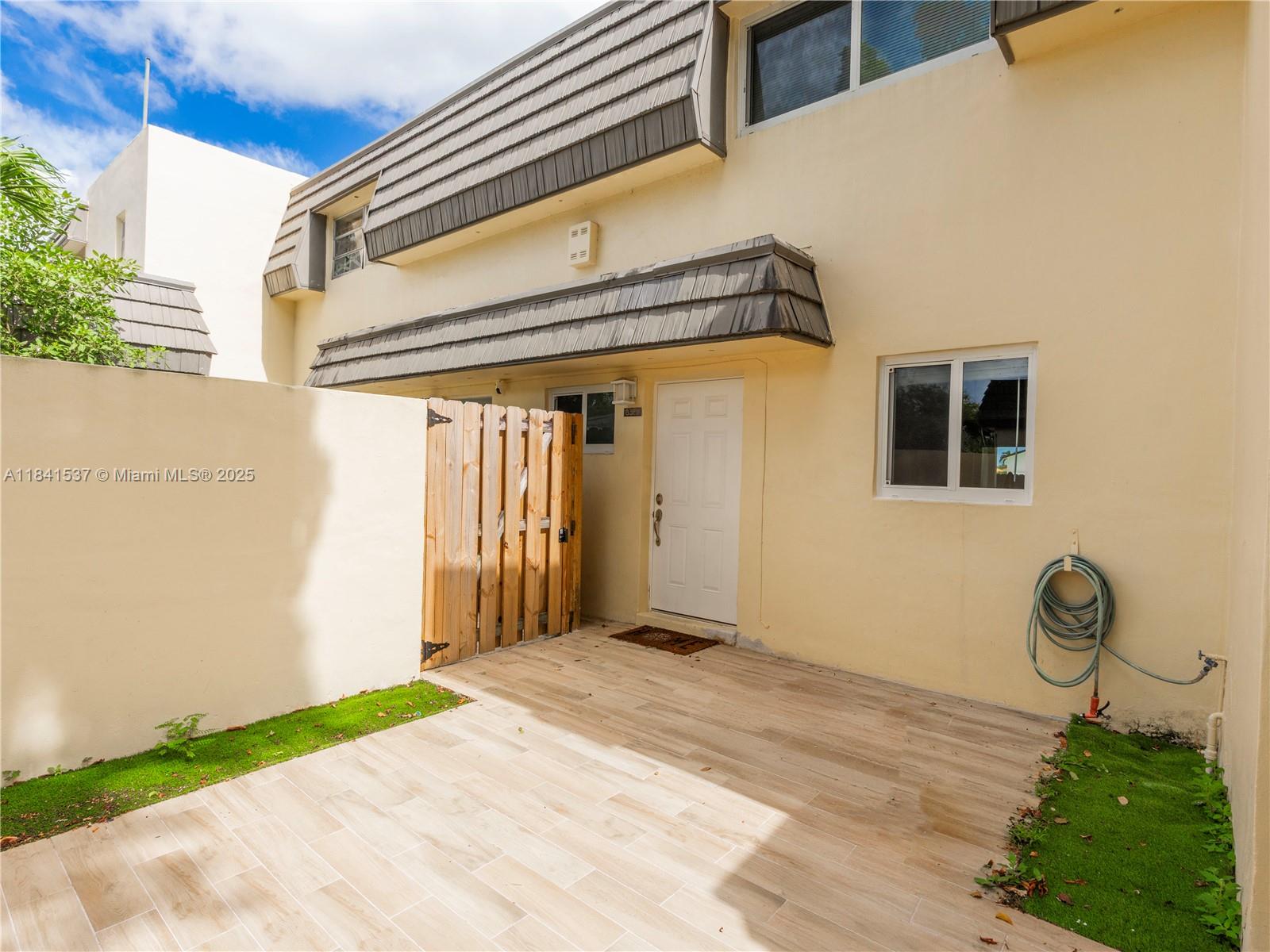 Property photo # 8