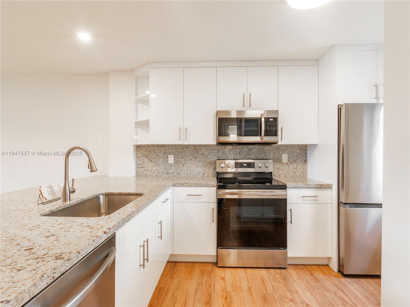 Property photo # 9
