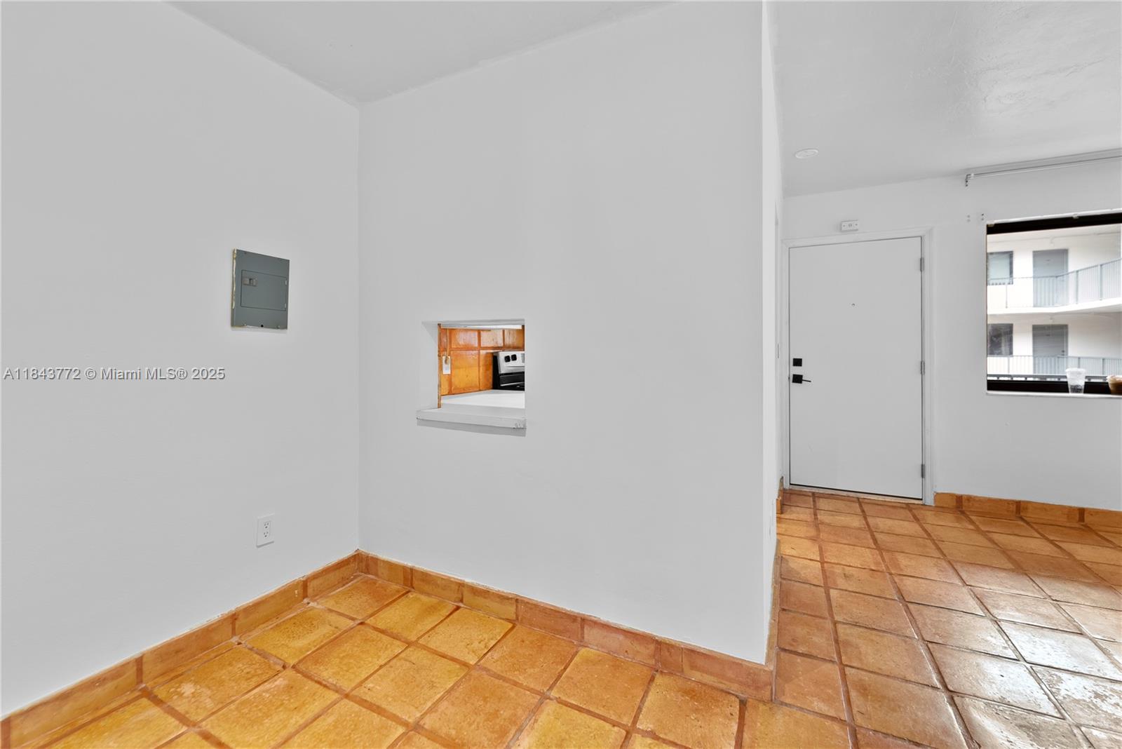 Property photo # 8