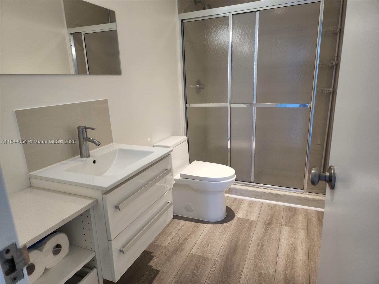 Property photo # 9