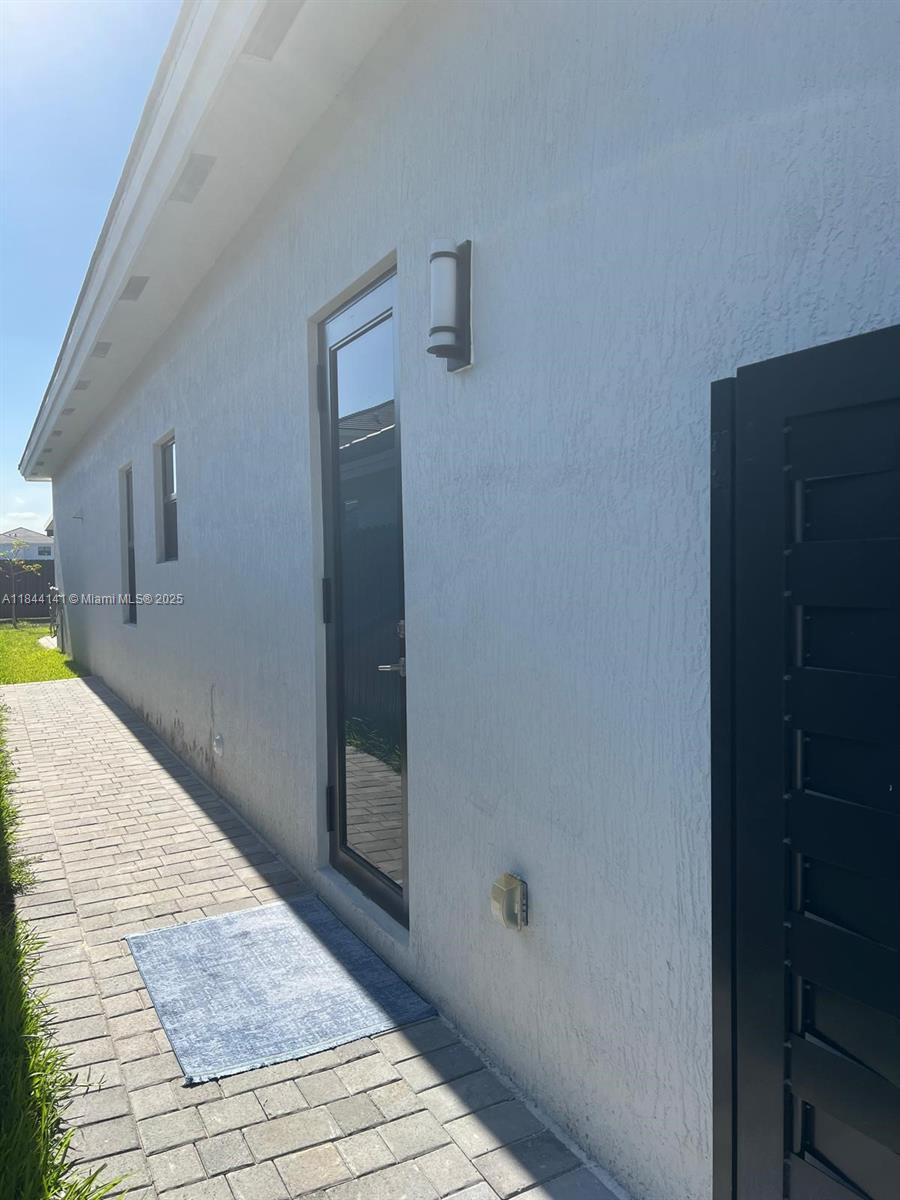 Property photo # 9