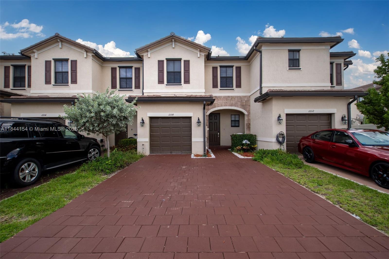 Property photo # 0