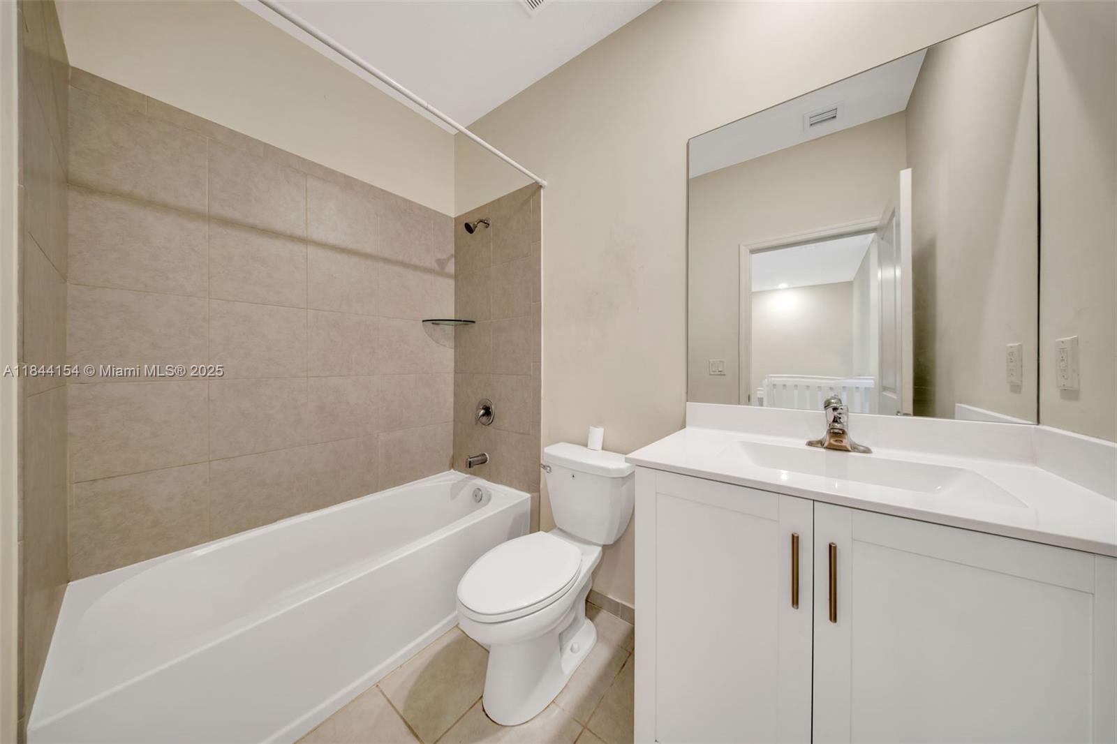 Property photo # 7