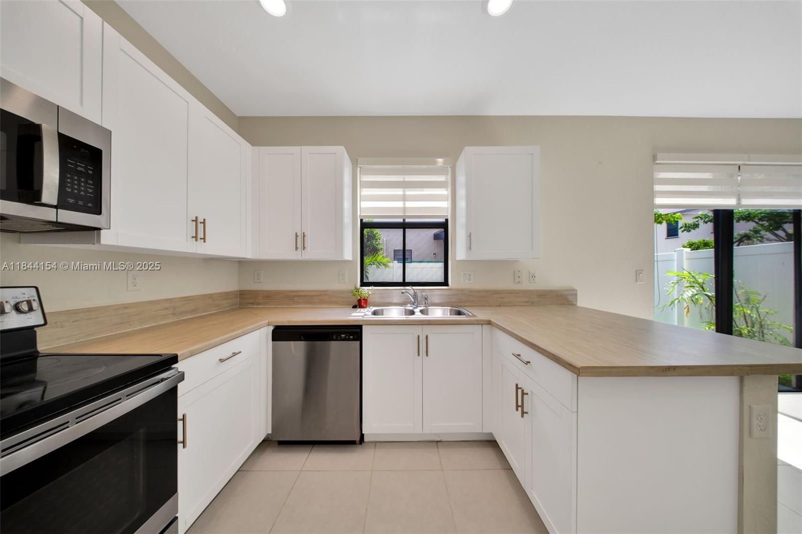 Property photo # 2