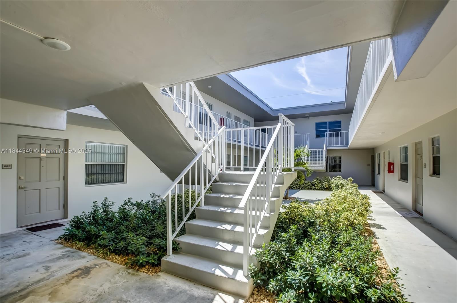 Property photo # 4