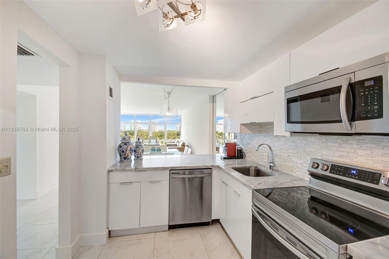 Property photo # 7
