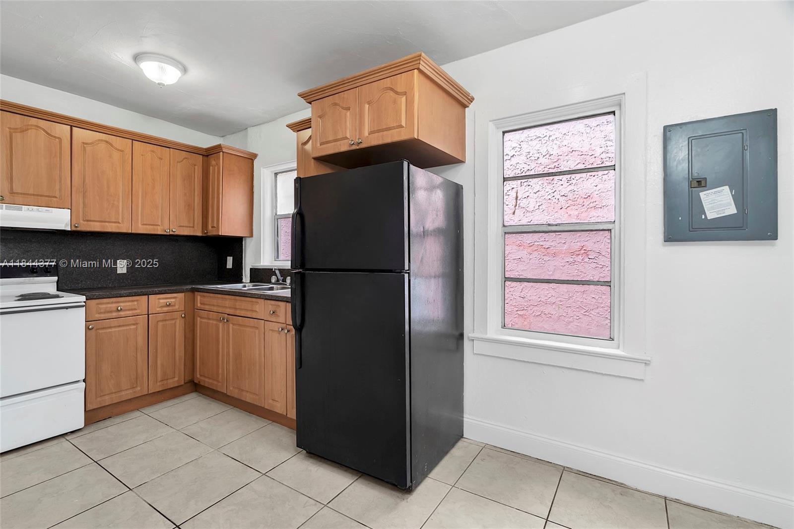 Property photo # 7