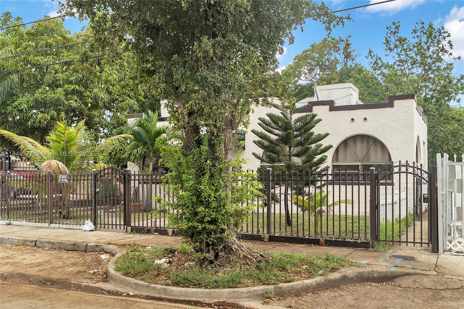 Property photo # 6