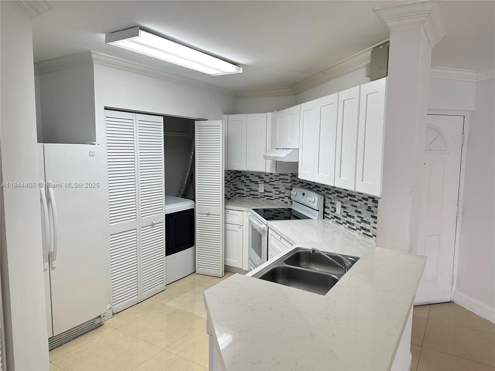 Property photo # 9
