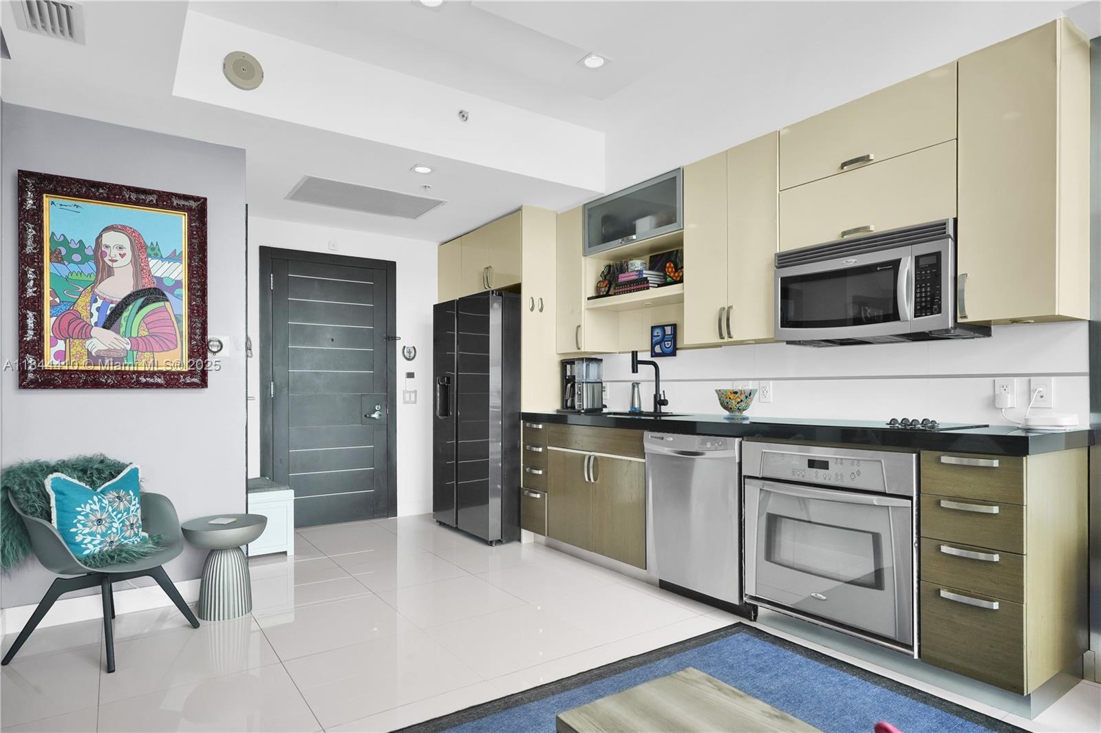 Property photo # 2