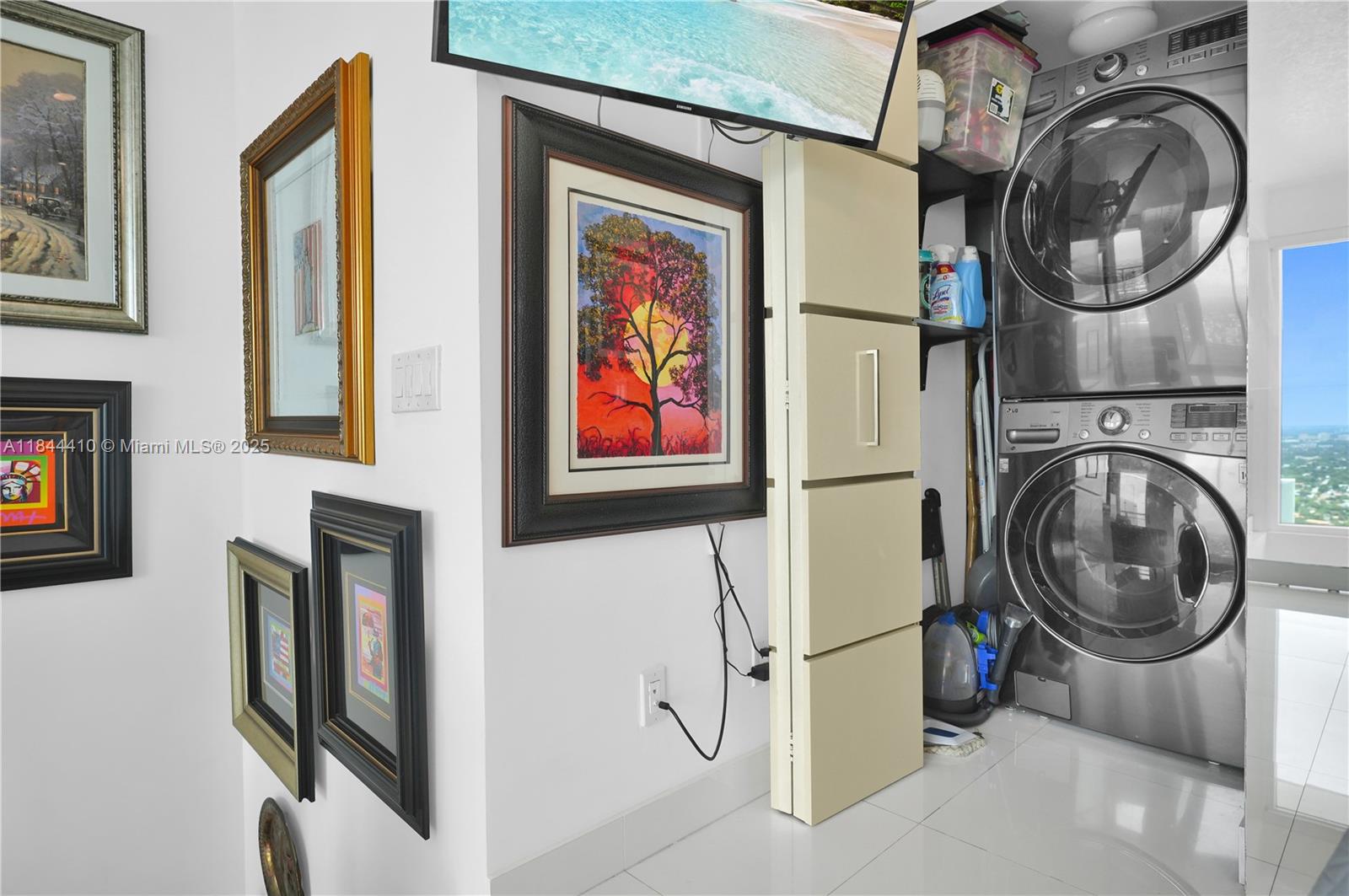 Property photo # 7
