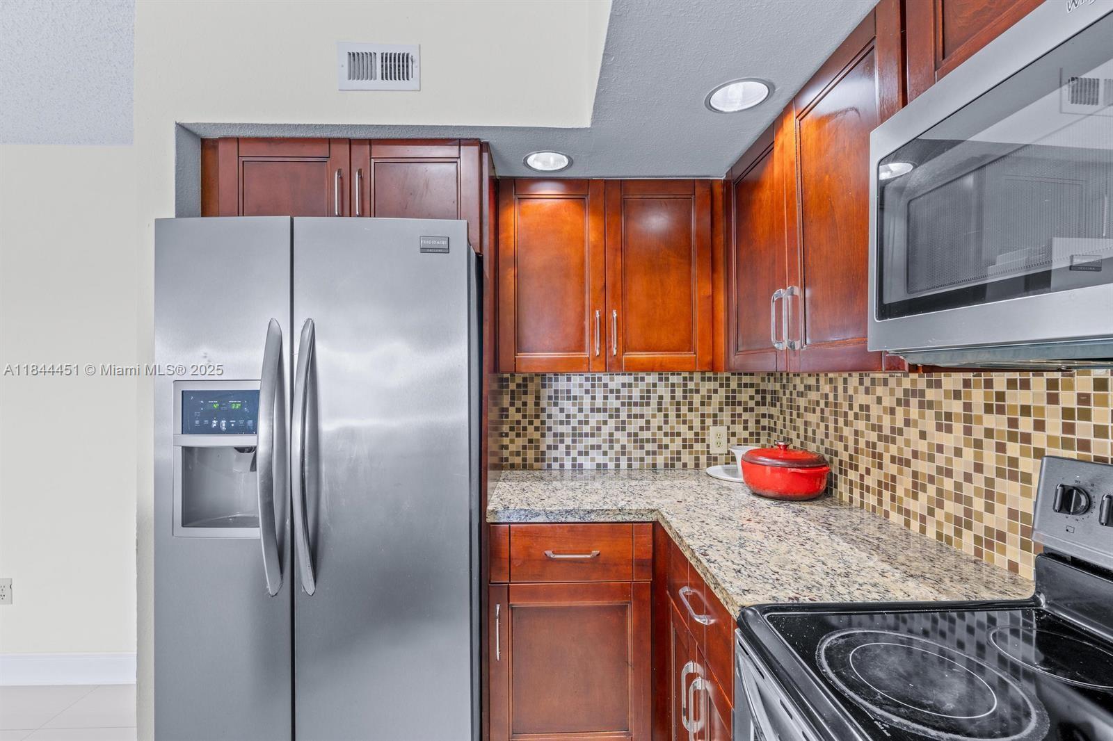 Property photo # 0