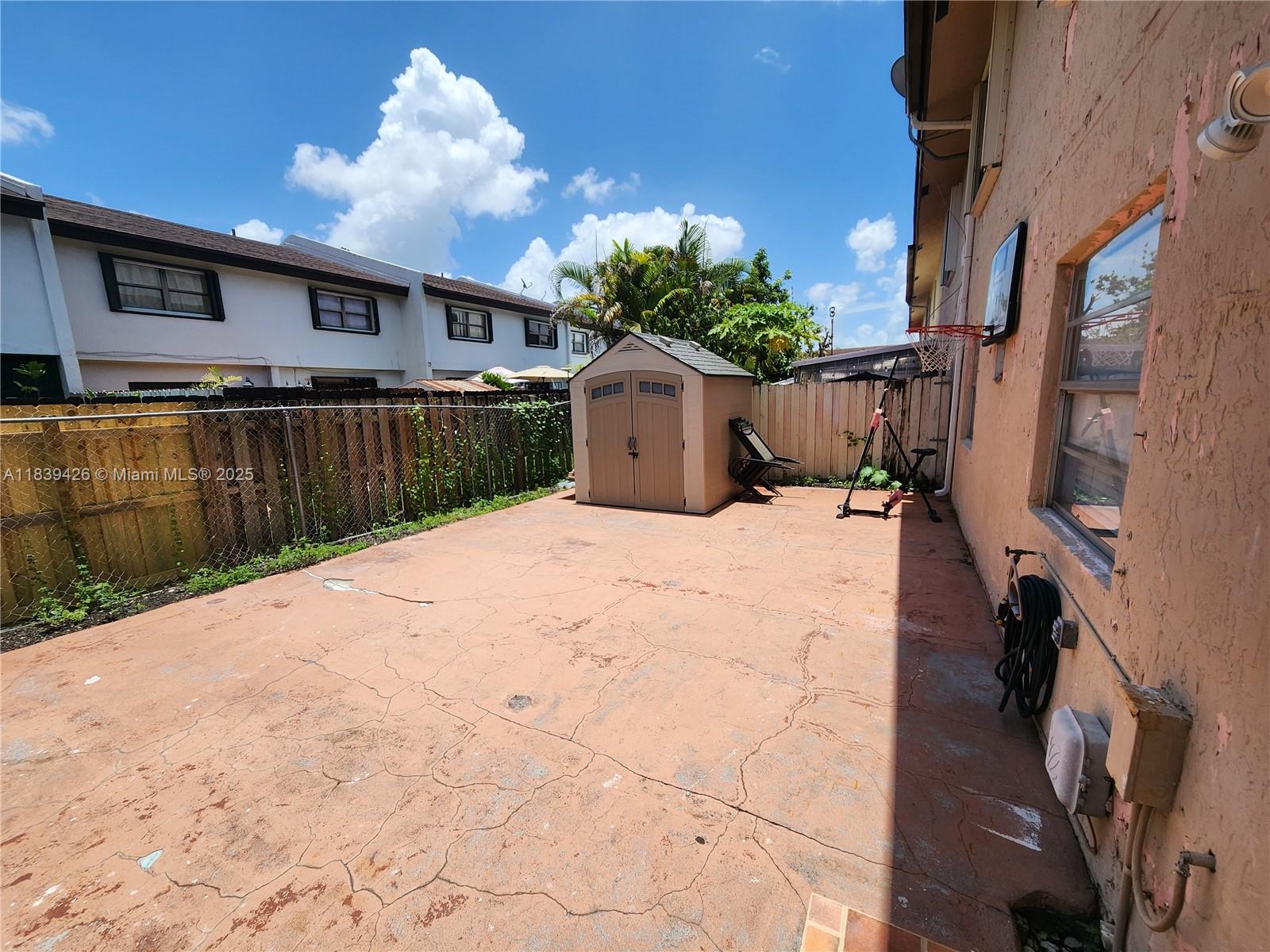 Property photo # 4