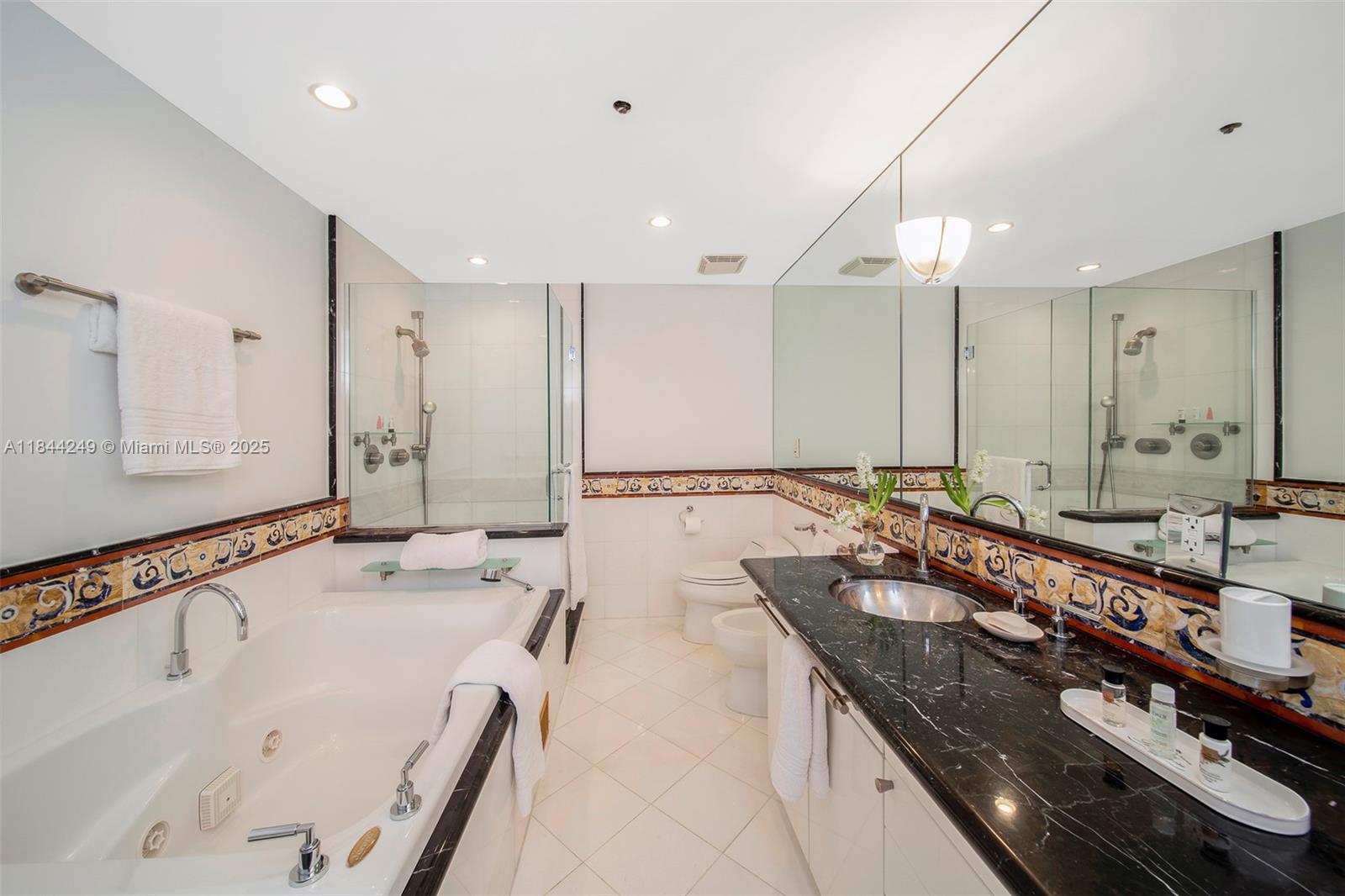 Property photo # 8