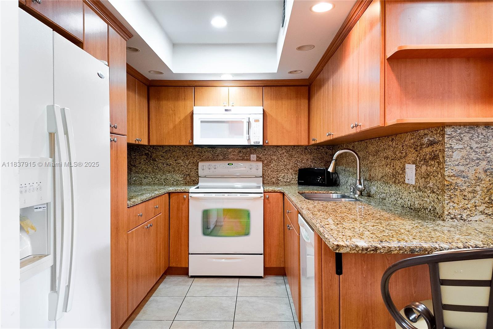 Property photo # 9