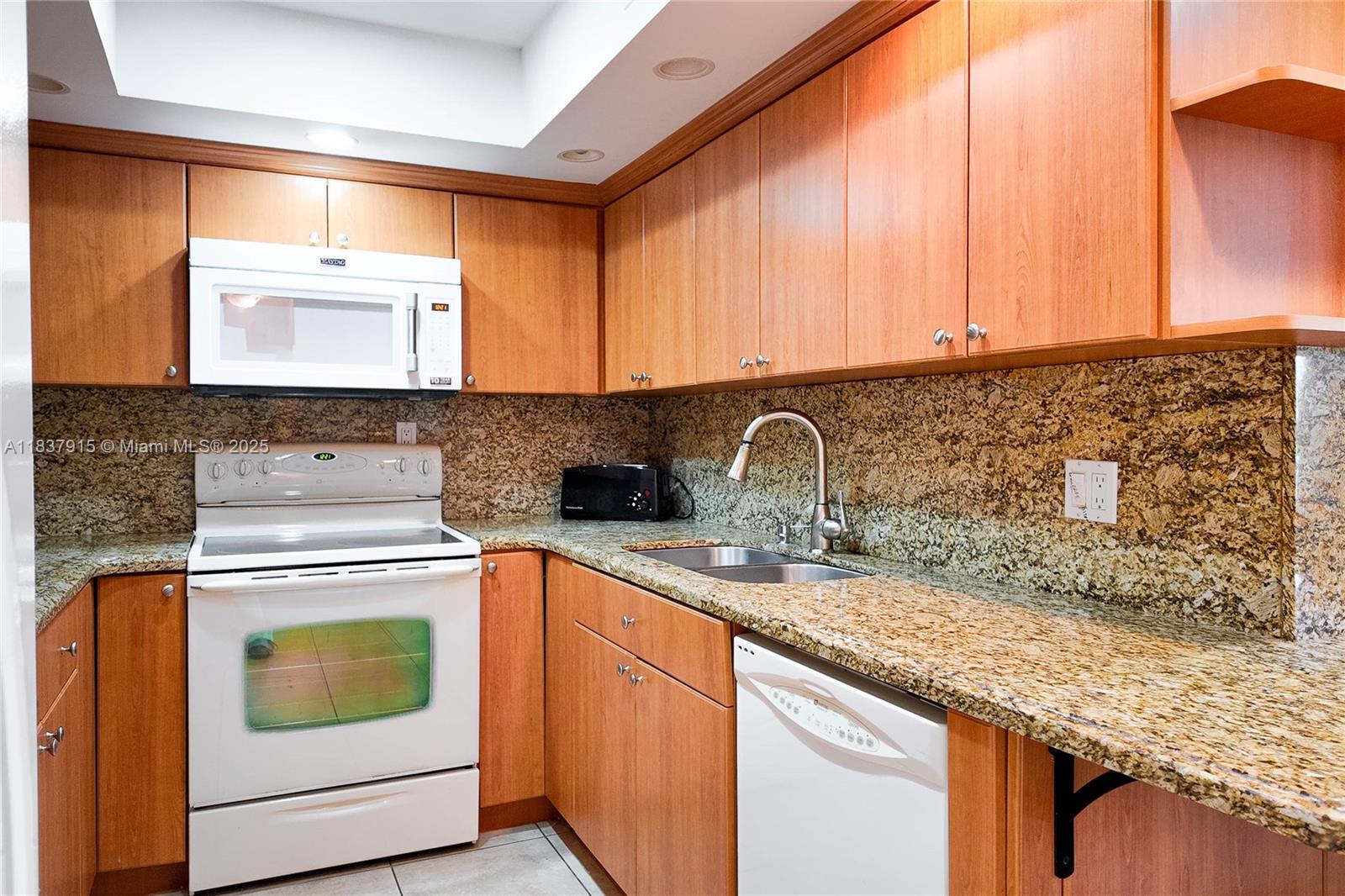 Property photo # 8
