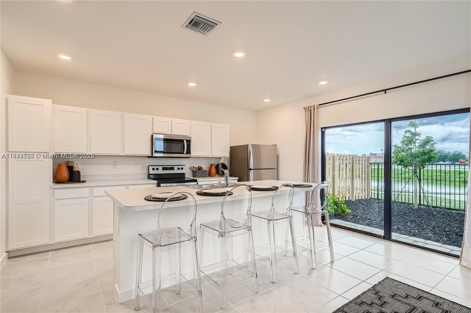 Property photo # 3