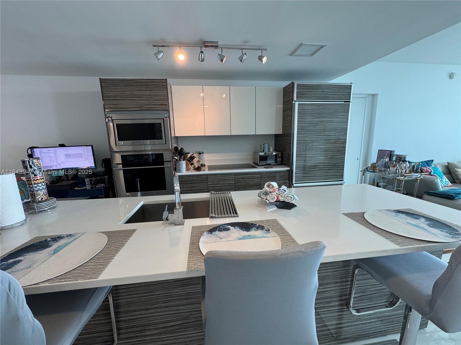 Property photo # 6
