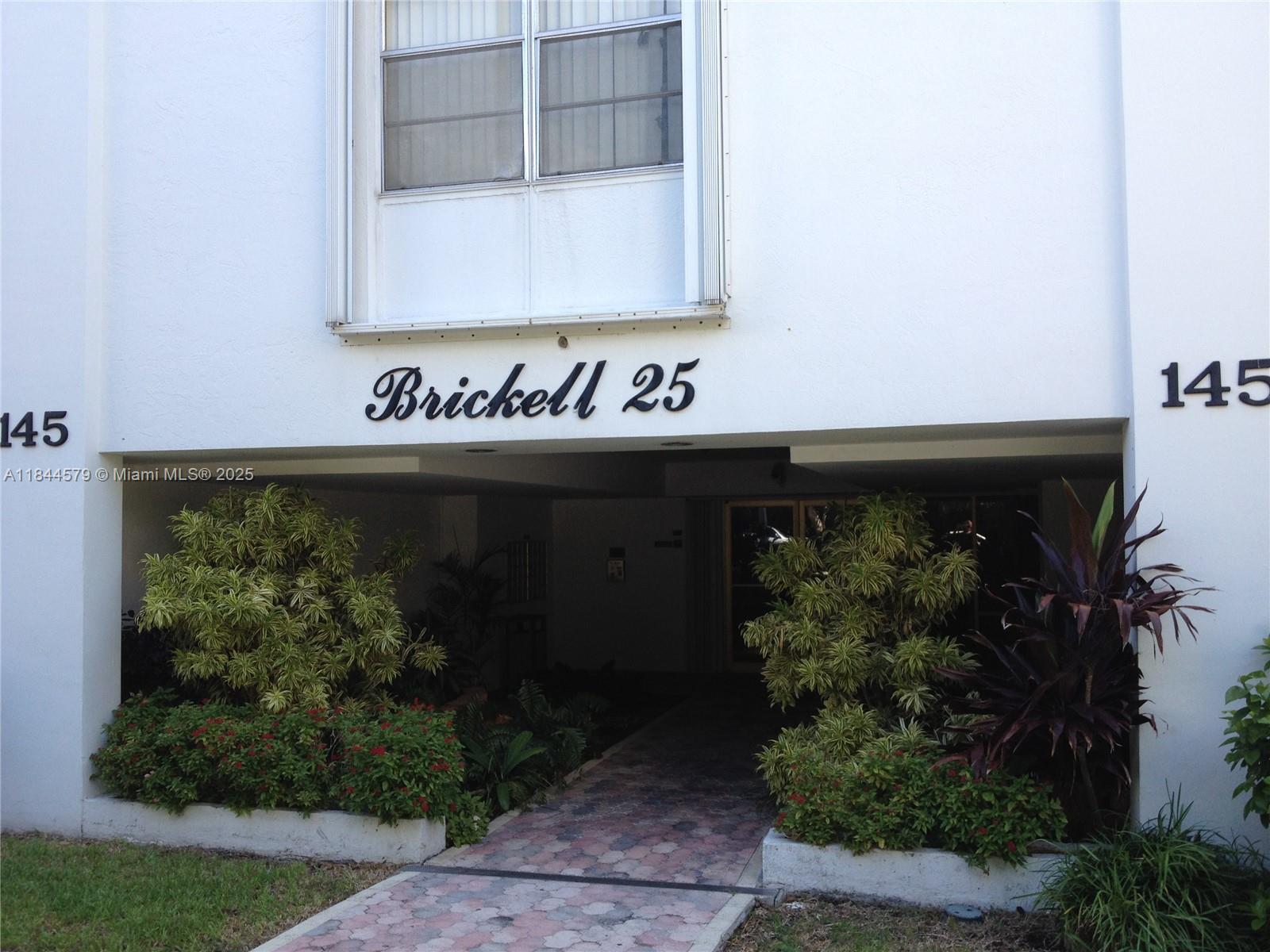 Property photo # 0