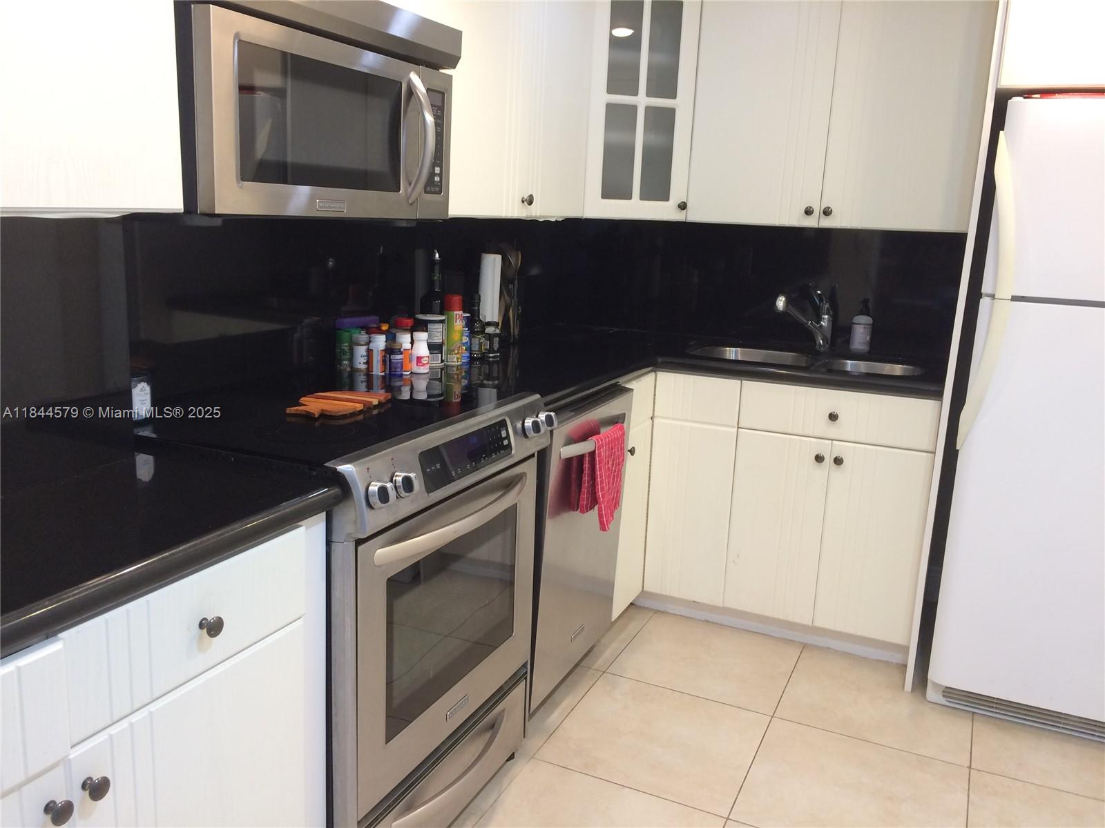 Property photo # 6