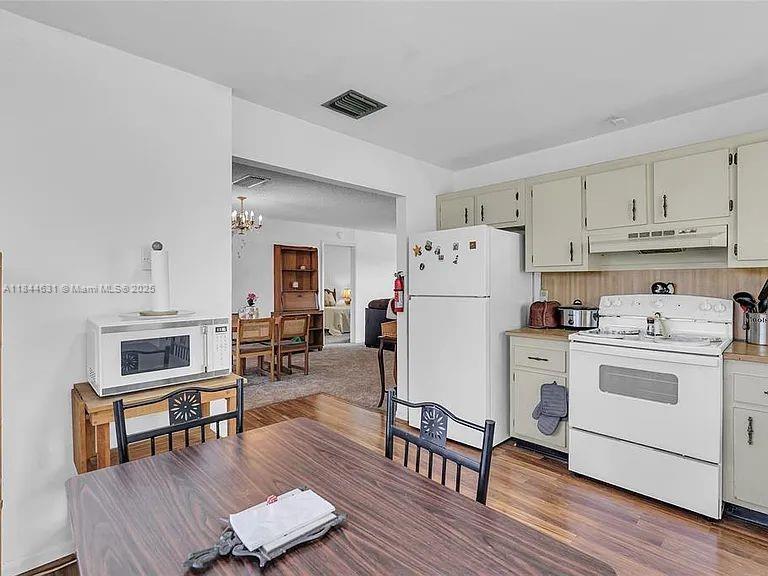 Property photo # 3
