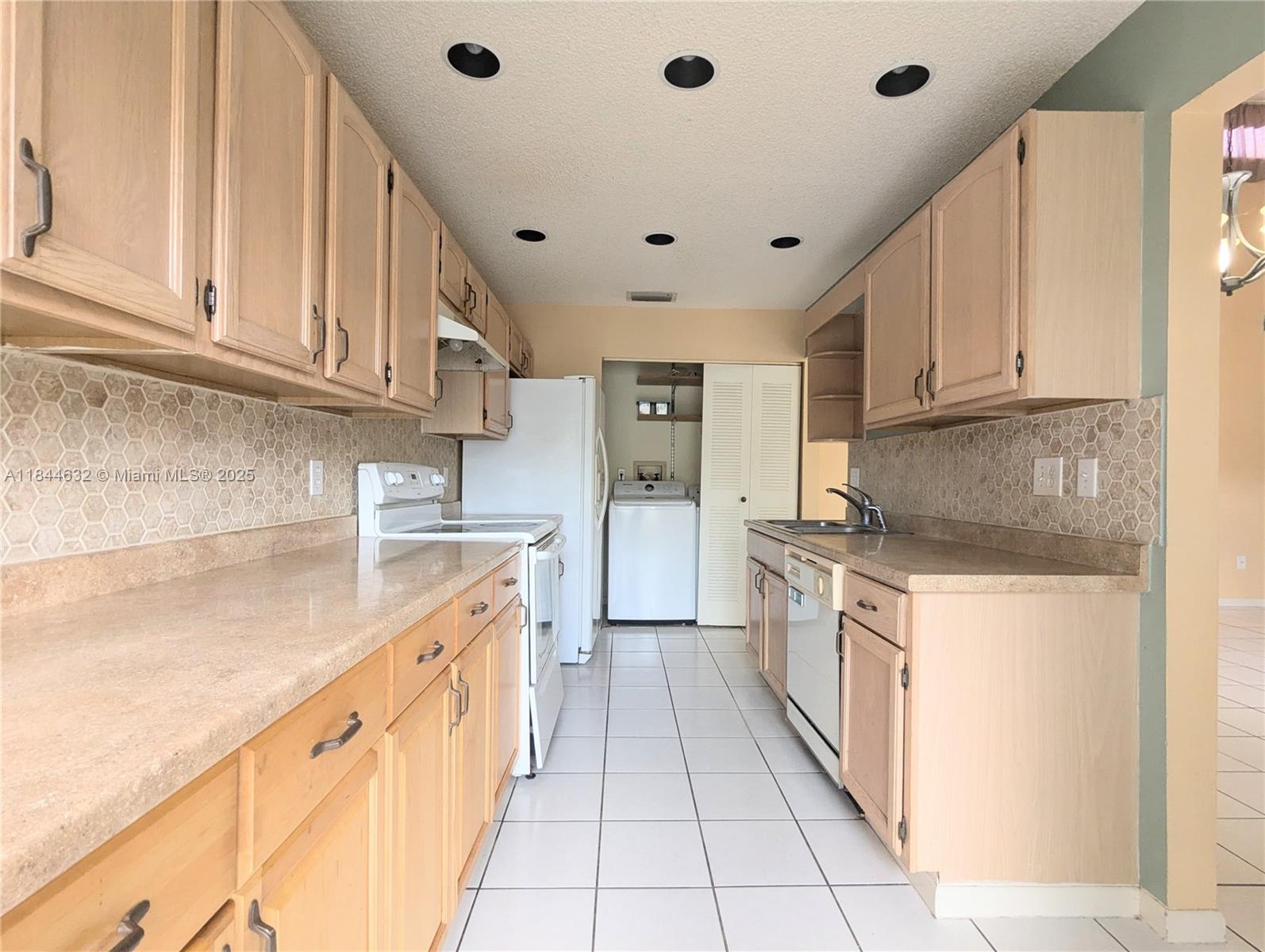 Property photo # 3