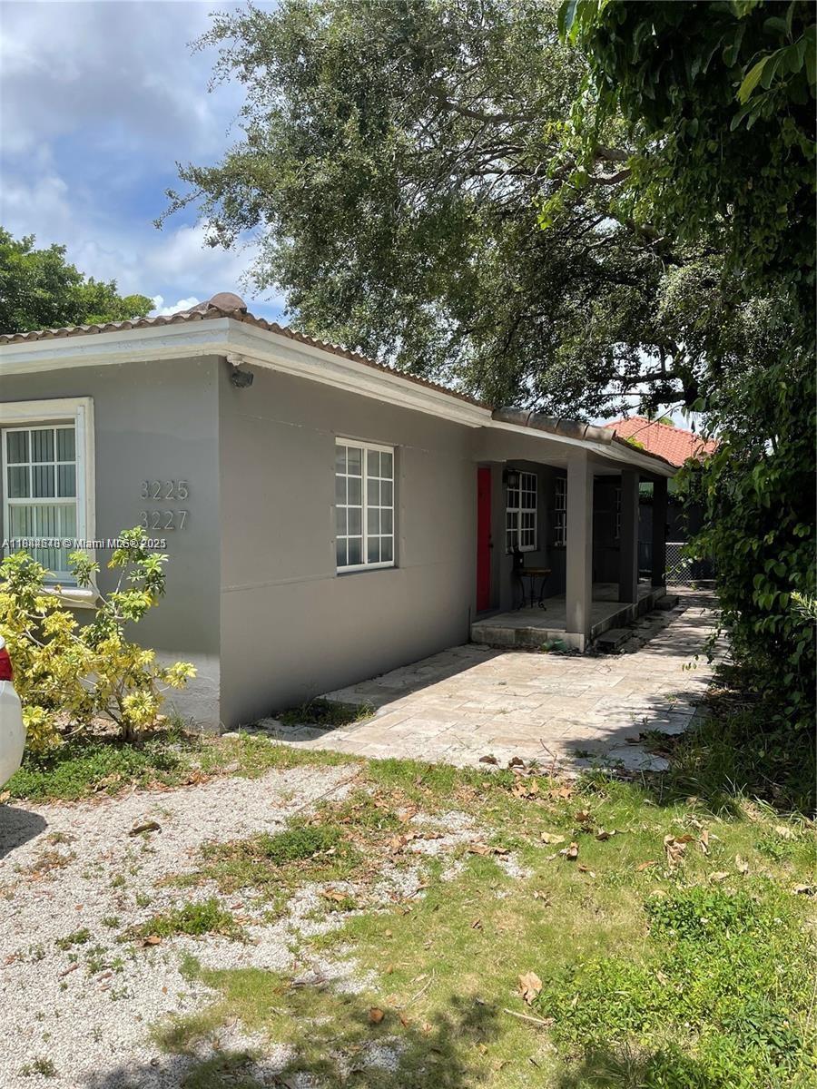 Property photo # 0