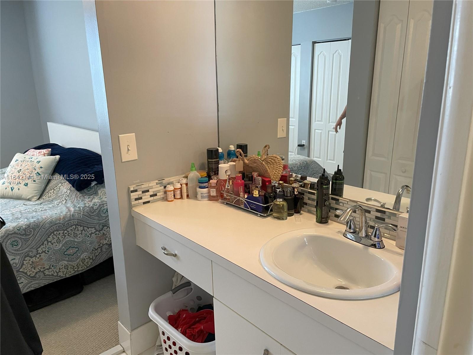 Property photo # 6